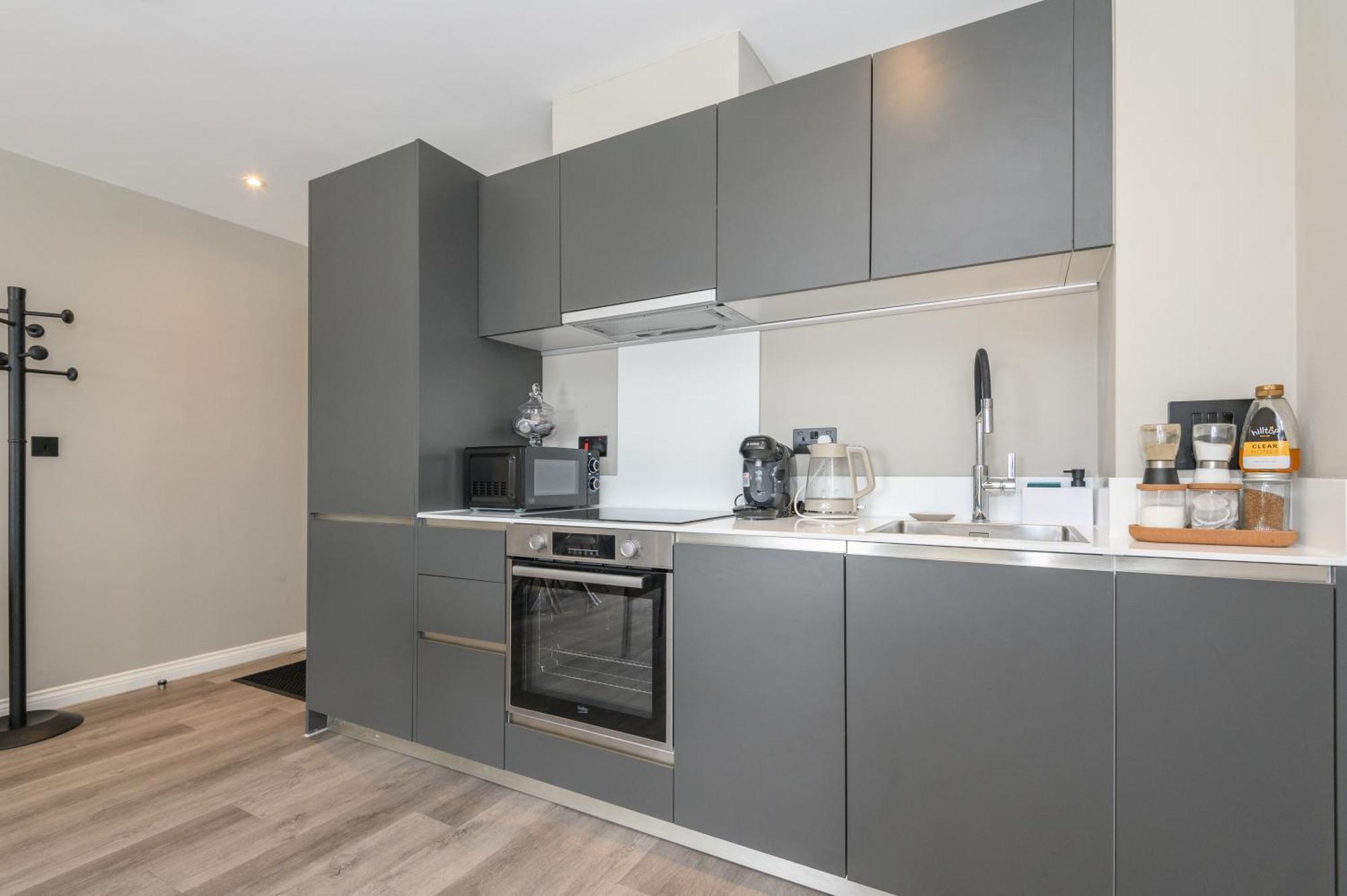 Springwell Suite - City Centre - Balcony & Pool Table - 3 Bed Лидс Экстерьер фото