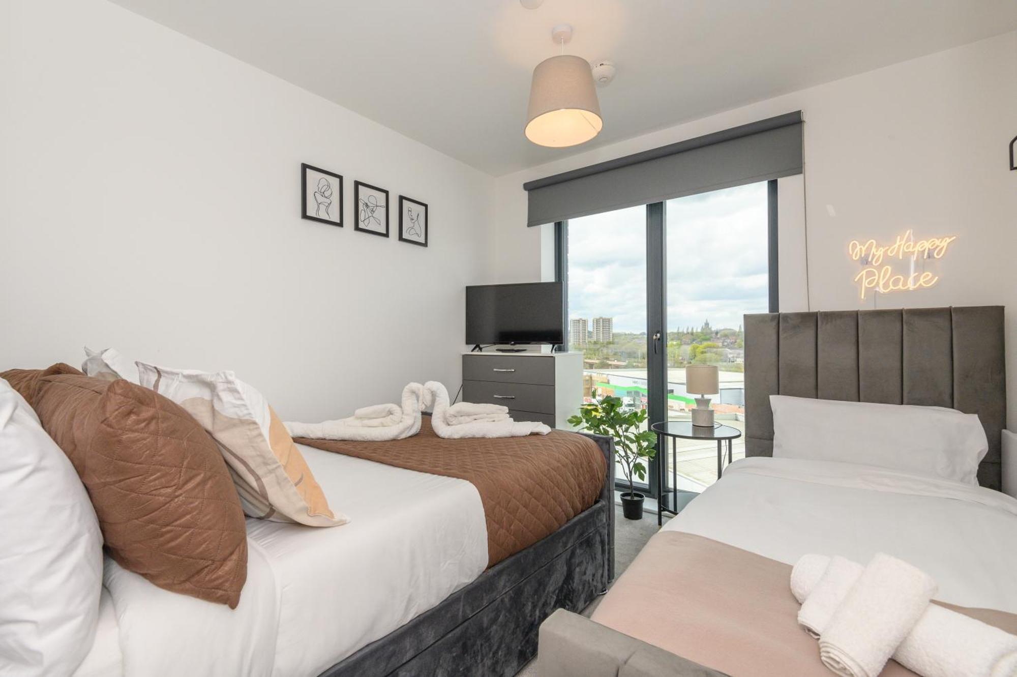 Springwell Suite - City Centre - Balcony & Pool Table - 3 Bed Лидс Экстерьер фото